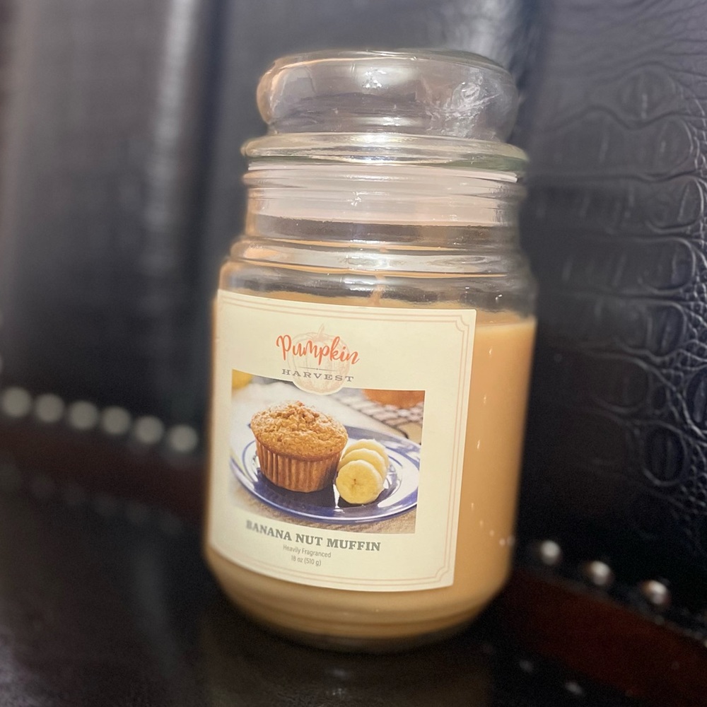 New Banana nut muffin candle